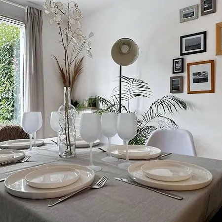 La Pepiniere - Superbe Maison Pour 8 A Disneyland Paris Holiday home Lagny-sur-Marne